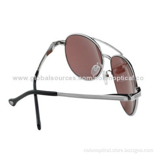 Unisex Wayfarer Metallic Sunglasses with CR 39 Sunlens